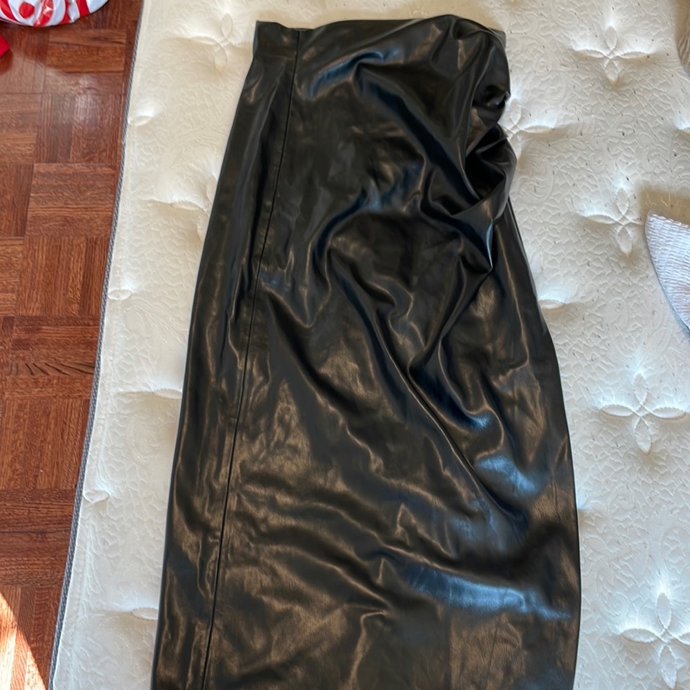 Faux leather skirt Zara